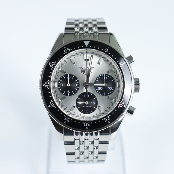 Tag Heuer Autavia CBE2111.BA0687